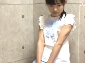 初芽里奈｜アウロリJS×種付け強姦｜同級生男子のチンポに貫かれちゃうひよこ少女。狭膣に妊娠汁をドクドク注がれる