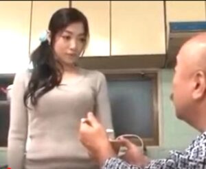 江波りゅう｜老人介護×息子の嫁｜キモ義父に執拗なクンニをされ身悶え,アクメする奥さま