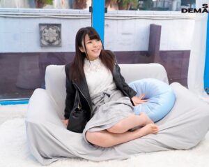 マジックミラー号｜素人女子大生に質問中にデカチン即ハメ｜連続ピストンでマンコぐちょ濡れ大絶頂しちゃう