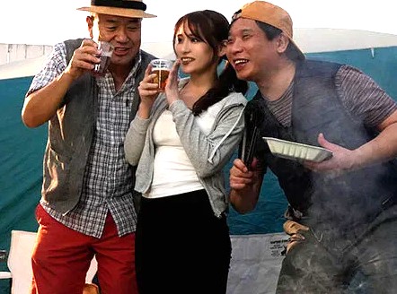 広瀬ゆり｜愛妻×町内キャンプNTR×種付け堕ち｜妻が一人で参加したお泊まりキャンプ。中年おやじ会長たちに何度もハメ犯されビクビク絶頂。他人チンポに寝取られる奥さま