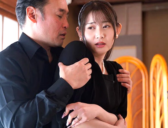 静河｜未亡人兄嫁×孕ませNTR強姦｜夫の一周忌、仏壇の前で義弟に力ずくでハメ犯されてしまう美人妻。