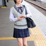 横宮七海｜ひよこ制服JK×電車アクメ痴漢｜二人の男に痴漢され発情しちゃった制服JK。下車後も倉庫に連れ込まれて肉便器強姦