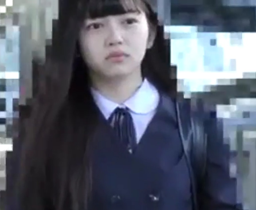 通学ひよこJK×電車痴漢｜女子校生を後ろから犯し、その後トイレに連れ込みメス穴に男根をぶち込む鬼畜男