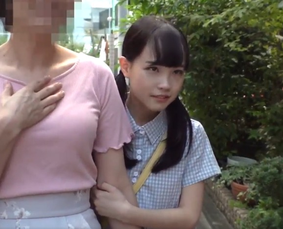 工藤ララ｜アウロリJS娘×小悪魔メスガキ誘惑｜再婚妻の連れ娘JSが、妻に内緒でエッチなことをしてきて、ウハウハな義父ｗ