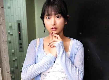 北岡果林 希咲那奈｜Guuカワひよこ妹×種付け近親相姦｜デリヘル呼んだら妹が来たｗ デリヘル嬢でバイトしている事実を知った兄。店に内緒でパイパン妹と近親SEX
