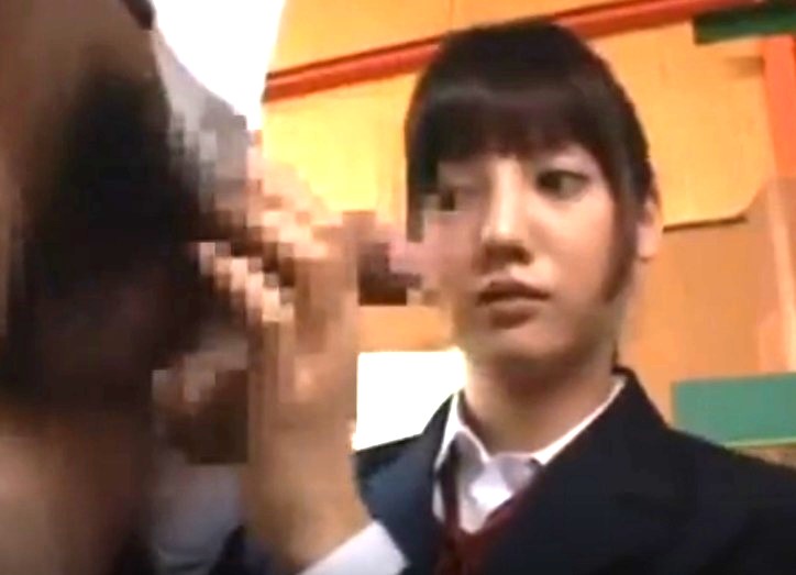 みずなれい｜時間停止×恋するひよこ痴女JK｜大好き過ぎる先輩男子を動けなくして、生ちんぽをフェラしちゃうロリ女子校生。